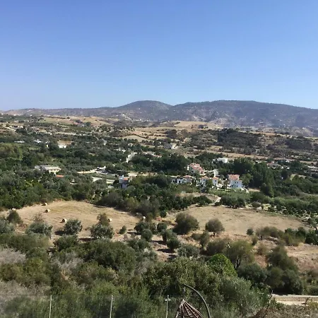 Semesterbostad 2 Bed High Spec Village House In Goudi