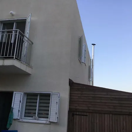 2 Bed High Spec Village House In Goudi * Goudhi